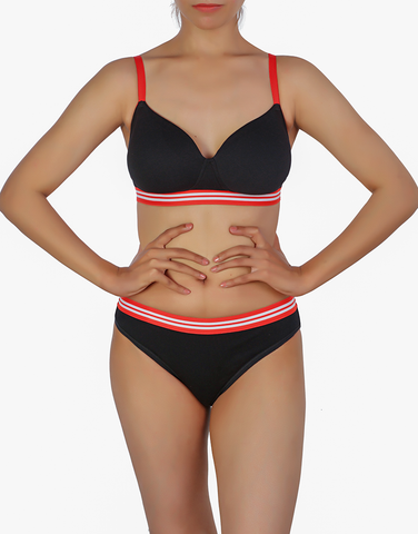 LOSHA LIGHTLY PADDED NON WIRED TSHIRT BRA WITH MATCHING PANTY-BLACK